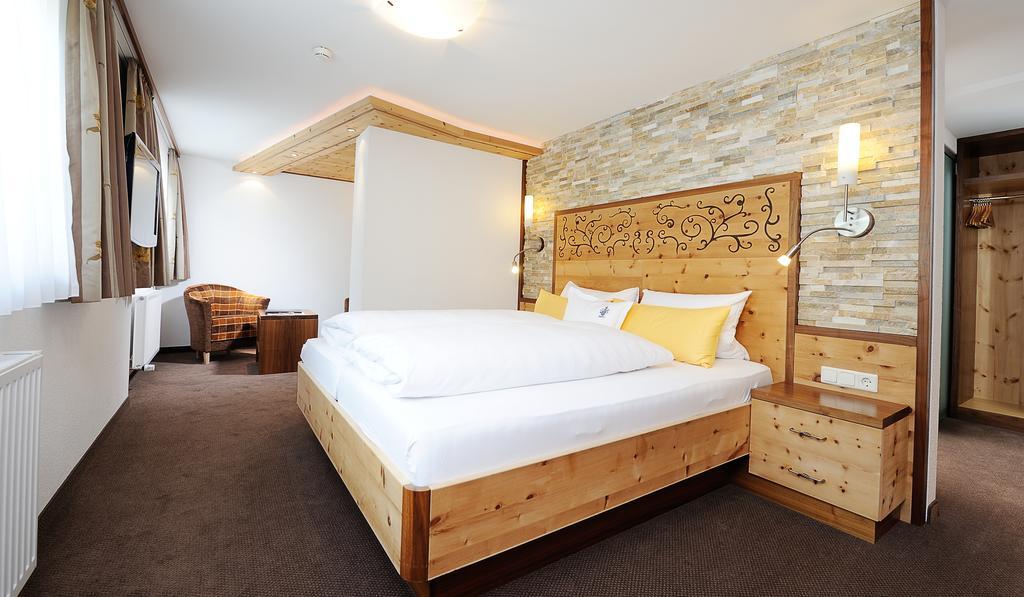 Hotel Jaegerhof Ischgl Chambre photo